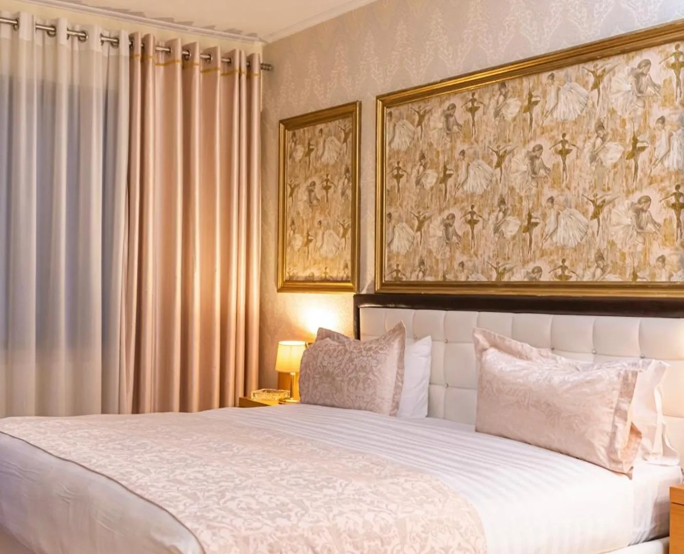 Tirana International Hotel & Conference Center