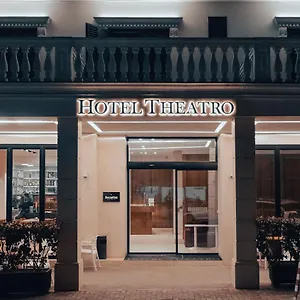Отель Theatro- Center